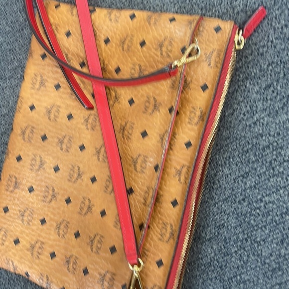 Mcm bag - Picture 3 of 3